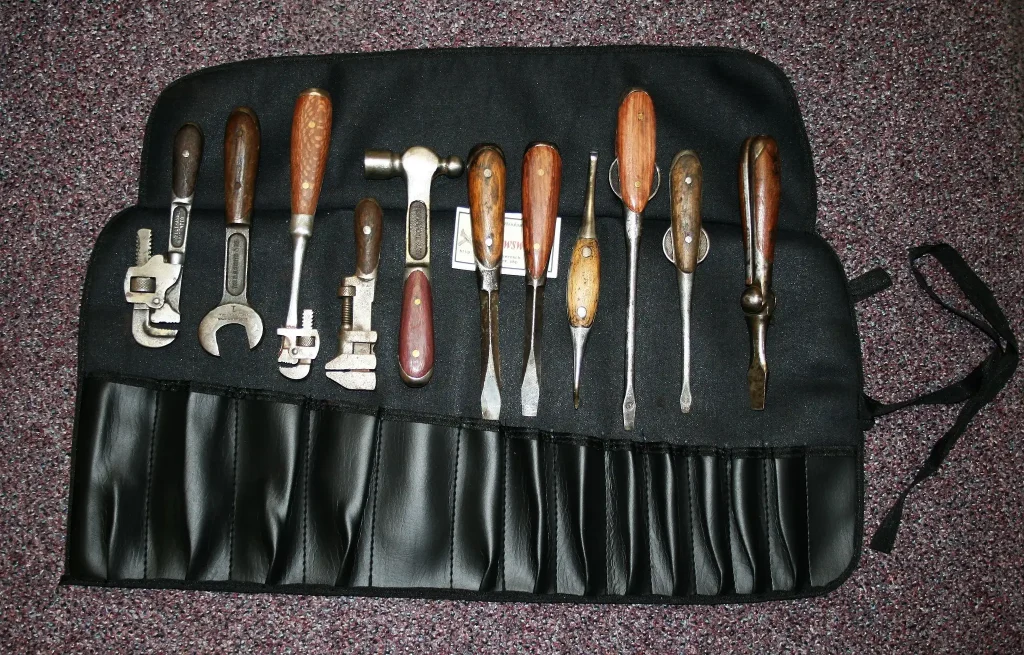 tool roll for organizing small tools